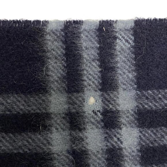 Auth Burberry LONDON - Navy Red Multi Cashmere Scarf - Picture 4 of 5